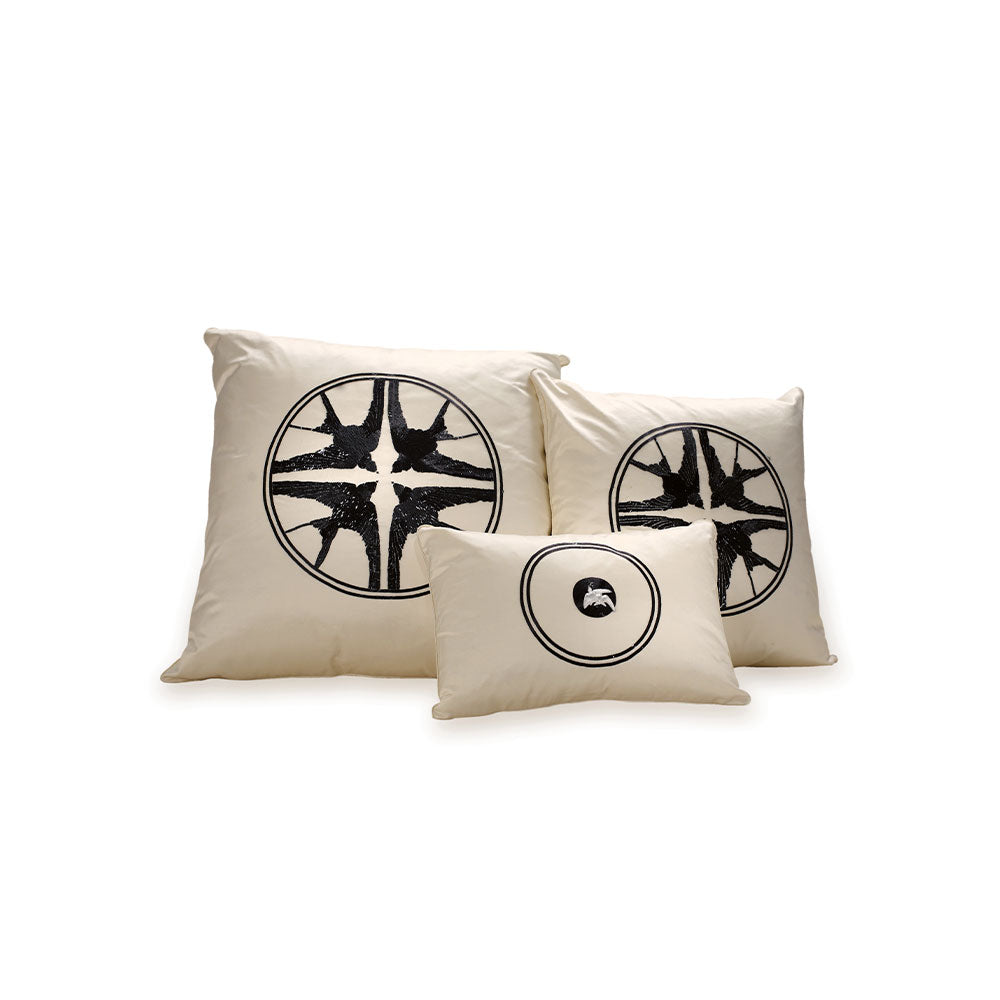 クッション ビーズ装飾 イロンデル ミディアム