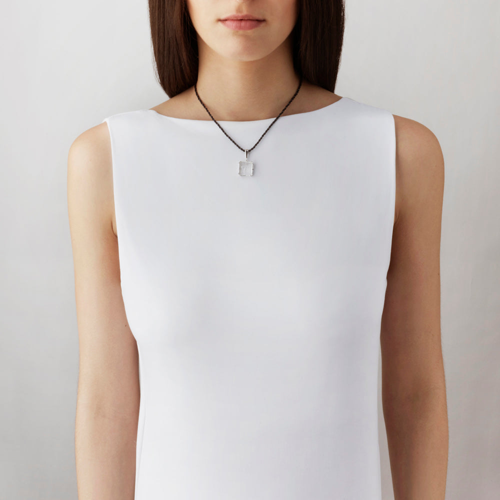 アレトゥーズ ペンダント