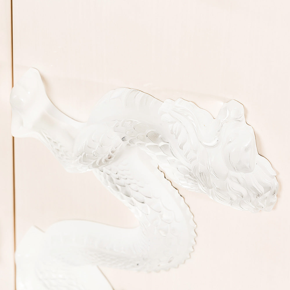 クレデンス ドラゴン