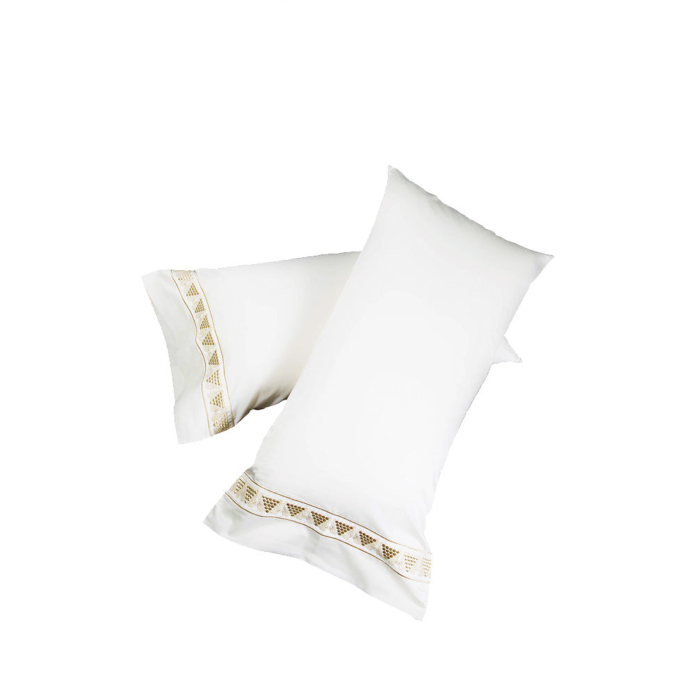 枕カバー 刺繍入り レザン