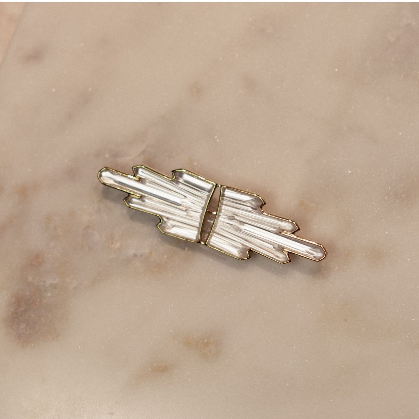 ブローチ テラミネラル