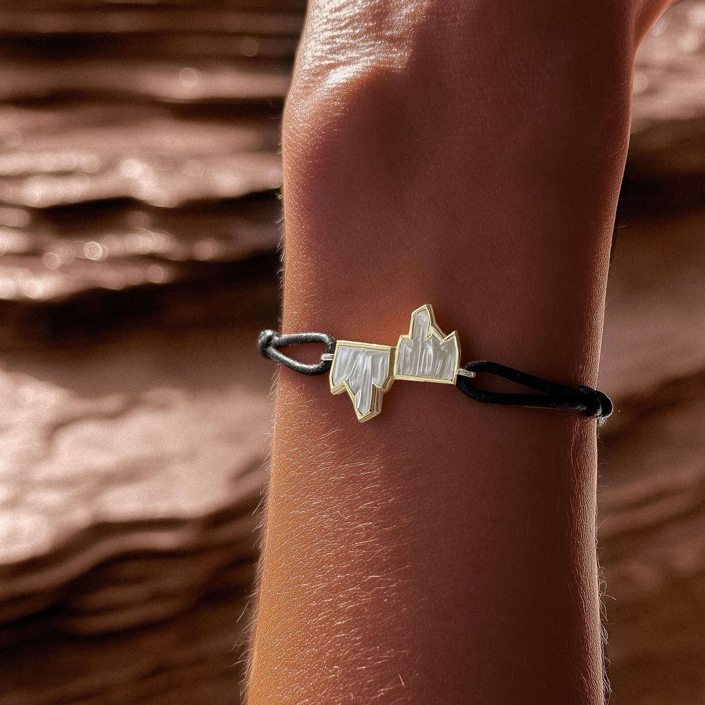 テラミネラル コード ブレスレット