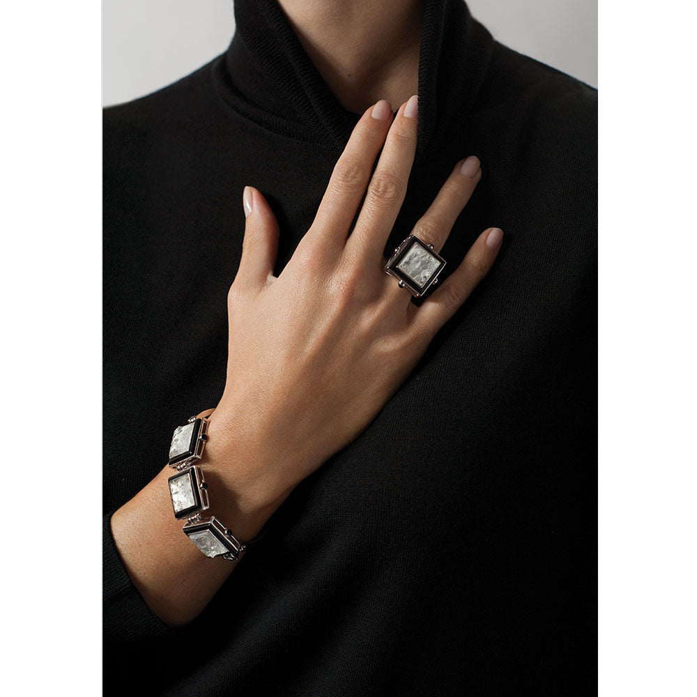 ラリック Lalique シルバー ブレスレット アレトゥーズ バングル 色