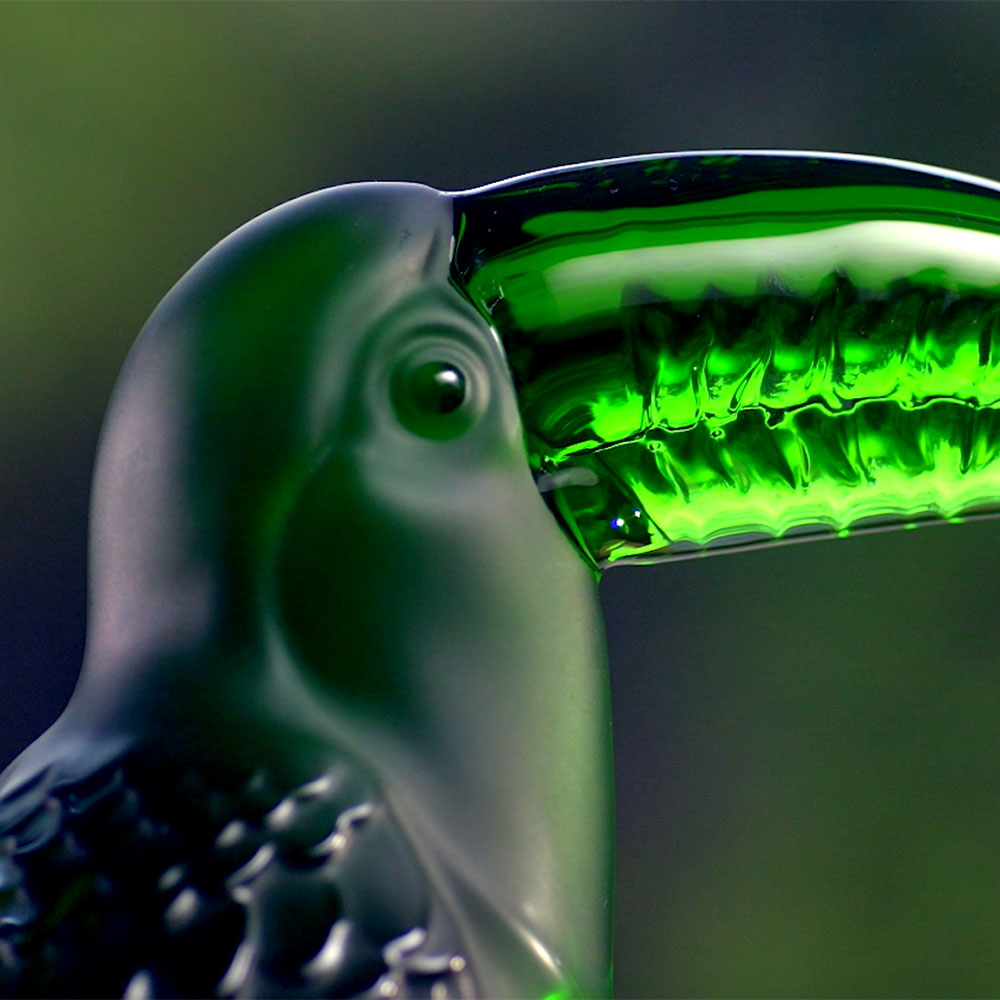 青緑色の香合 犬の彫刻付き トゥーカン オブジェ – Lalique Japan