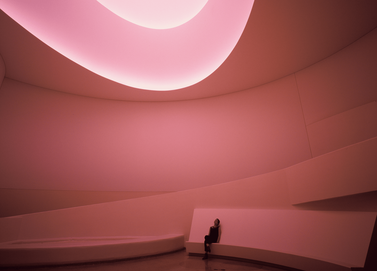 Lalique-Art-Inspiration-James-Turrell.png