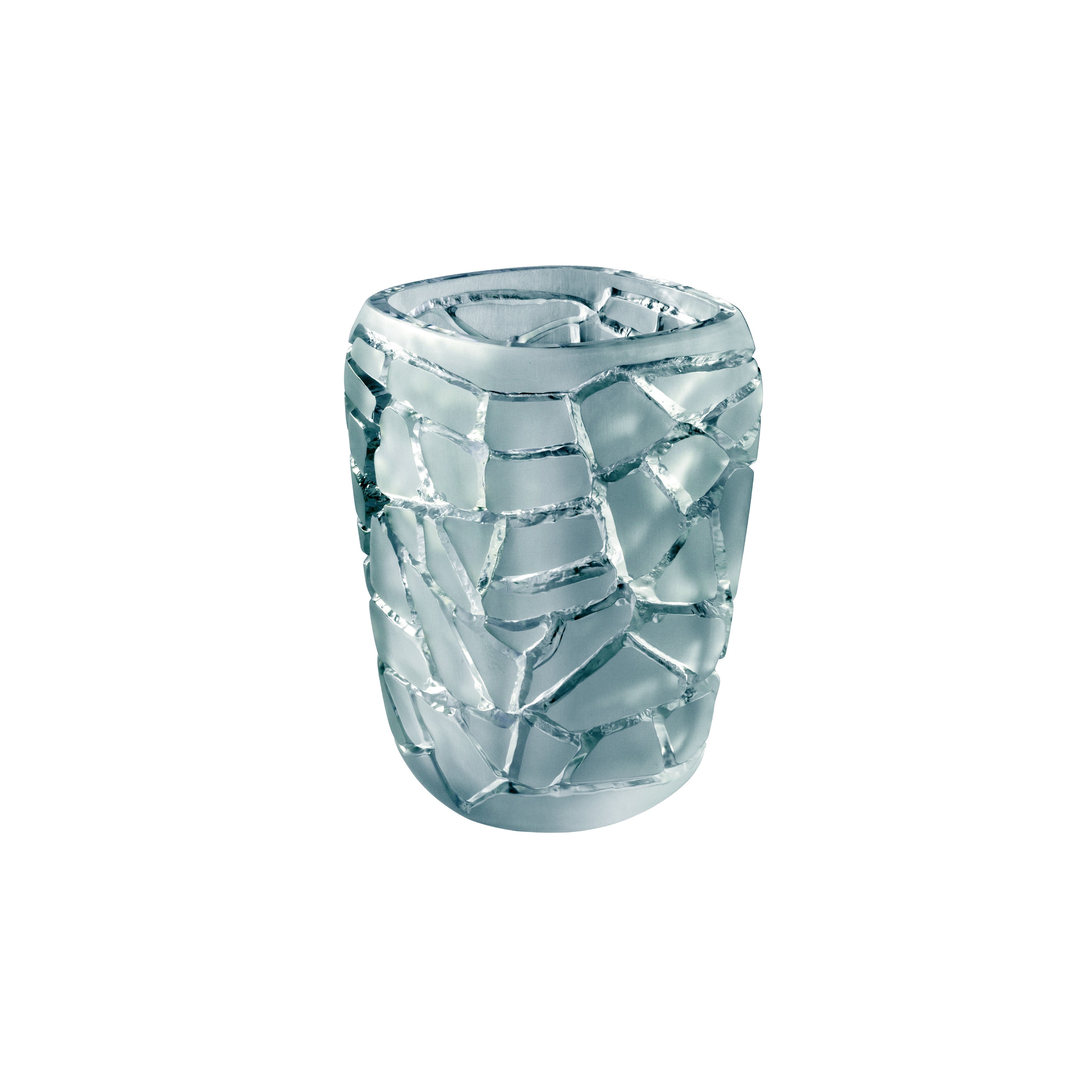 magnitude-vase-medium-size-